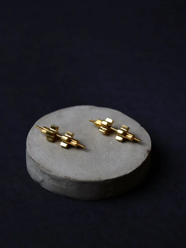 women's fashion earrings-Bisai Barbell Studs