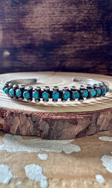 women's stretchy bracelets-SNAKE EYE TURQUOISE Cuff 10g