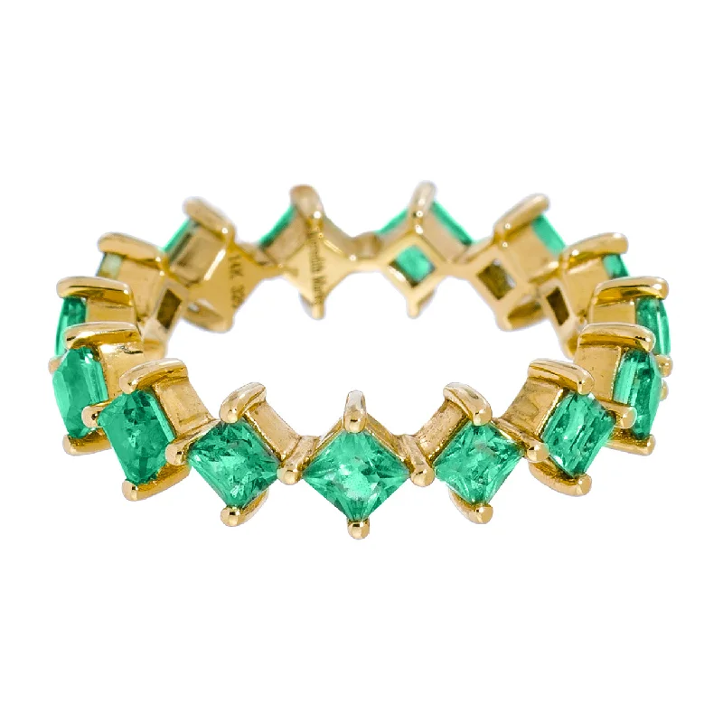 women's promise rings with engraving-Jo Band Yellow Gold Emerald