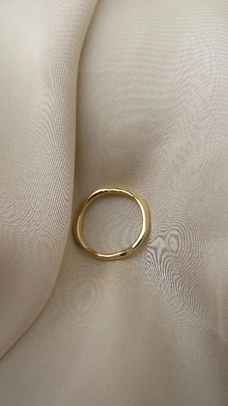 women's vintage diamond rings-Filippa 18K Gold Ring