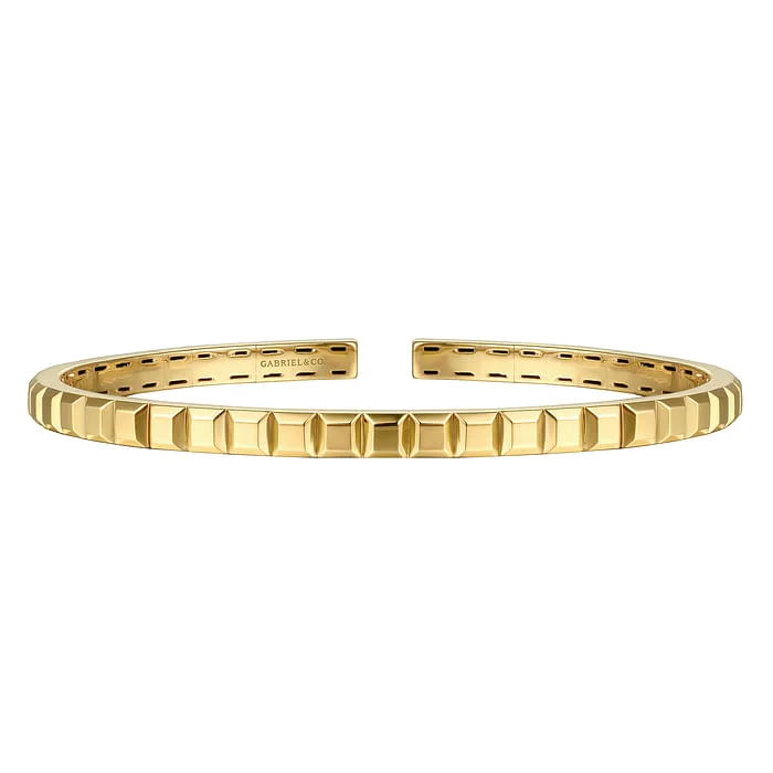 women's statement bangles-14K Yellow Plain Gold Split Bangle Bracelet