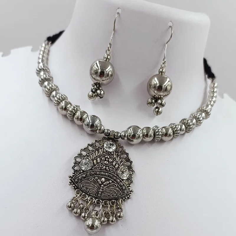 women's statement chain necklaces-Kavita Art Oxidised Plated Necklace Set