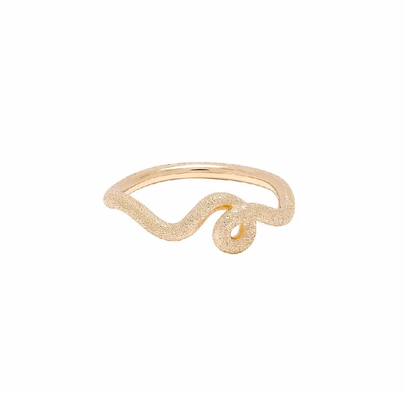 women's fashion-forward rings-Wave 9K Gold Ring