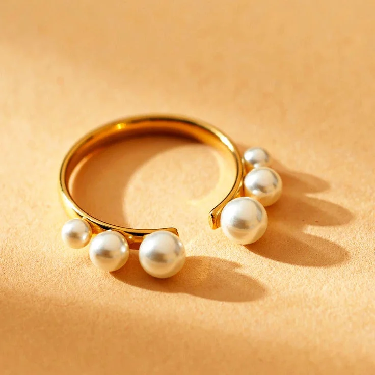 women's vintage diamond rings-Pearl Crown Ring