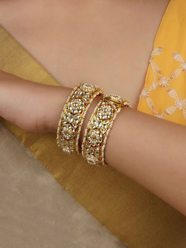 women's stackable bangles-White Color Gold Plated Jadau Kundan Bangles - MB183Y