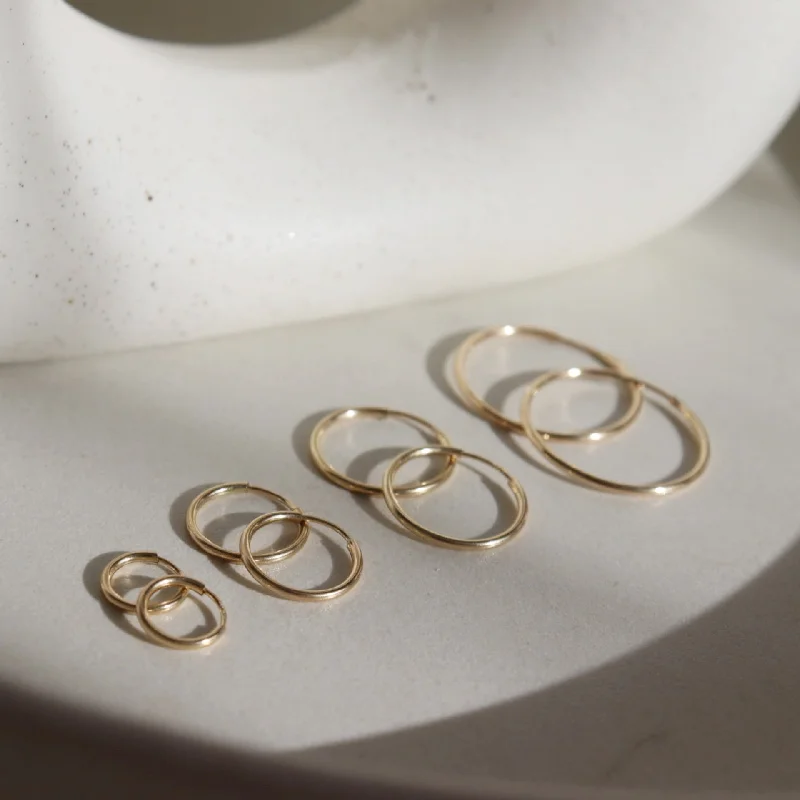 women's affordable earrings-Goldie Hoops