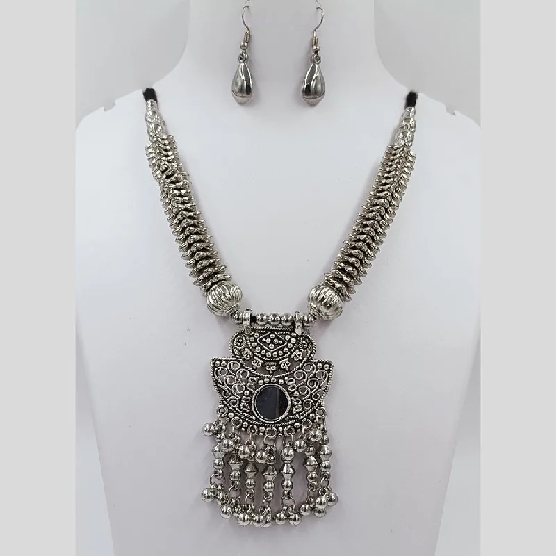 women's layered gold necklaces-Kavita Art Oxidised Plated Mirror Necklace Set