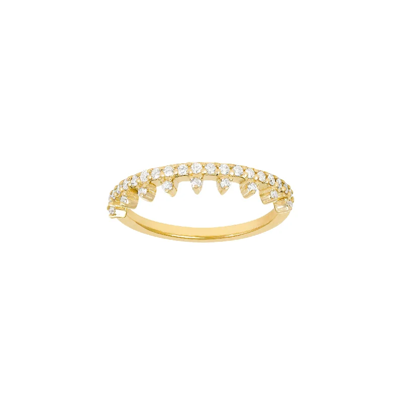 women's custom rings-Her Majesty's 18K Gold Ring w. Diamonds