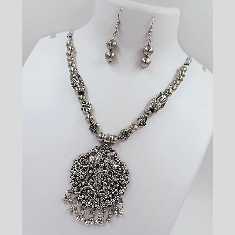 women's tiny pendant necklaces-Kavita Art Oxidised Plated Necklace Set