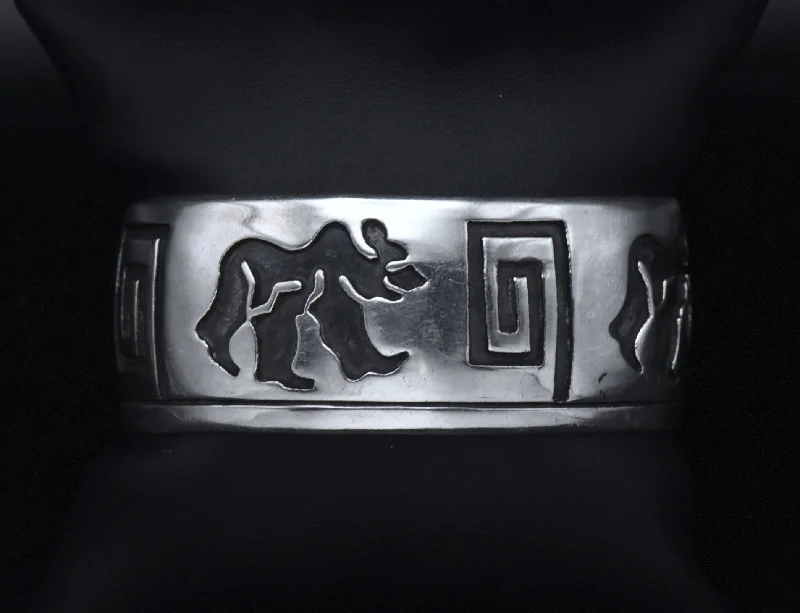 women's ethnic bracelets-Vintage Sterling Silver Native American Bear Cuff Bracelet