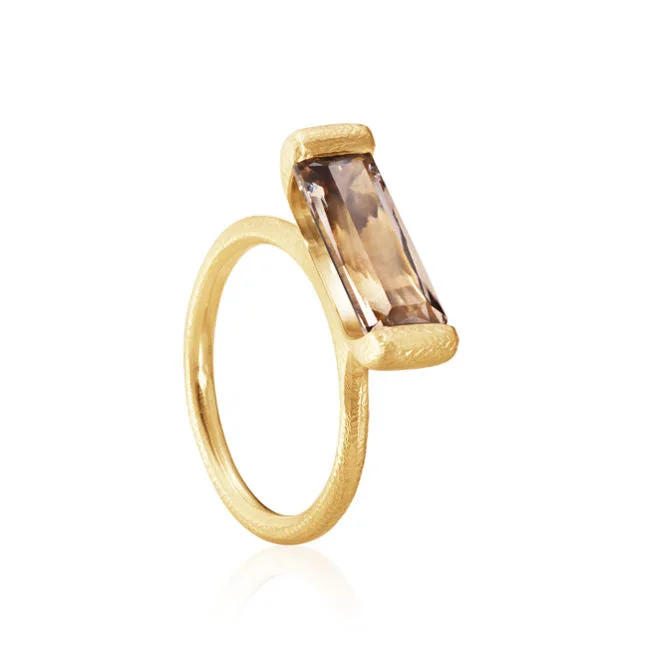 women's oversized gemstone rings-Future 18K Gold Ring w. Quartz