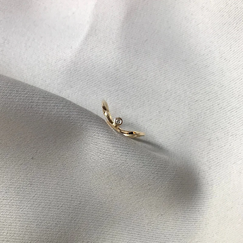 women's gemstone cocktail rings-WAVE 14K Gold Ring w. Diamond