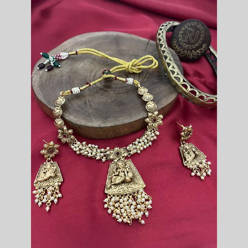 women's amethyst necklaces-FS Collection Gold Plated Pota Stone And Pearls Lord Ganesha Necklace Set