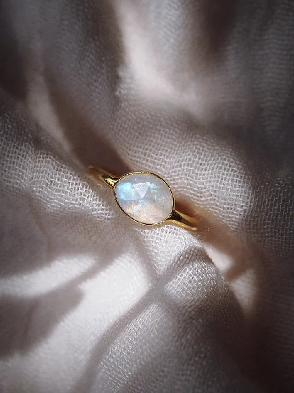 women's vintage rings-Rose Cut Rainbow Moonstone Ring - Hokulani