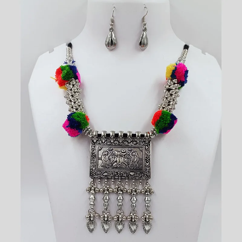 women's leaf necklaces-Kavita Art Oxidised Plated Navratri Special Pom Pom Necklace Set