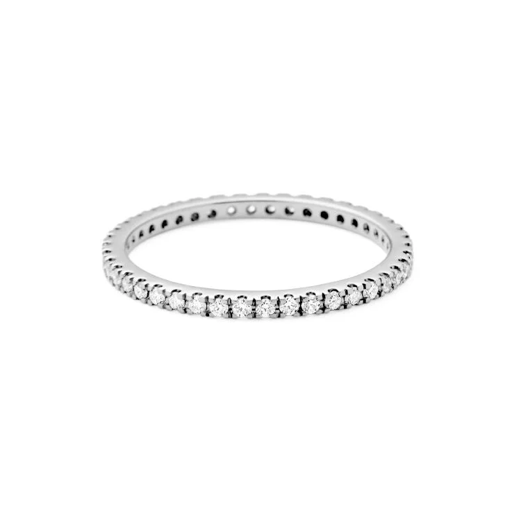 women's oversized rings-Rock Classic 18K Whitegold Ring w. Diamonds