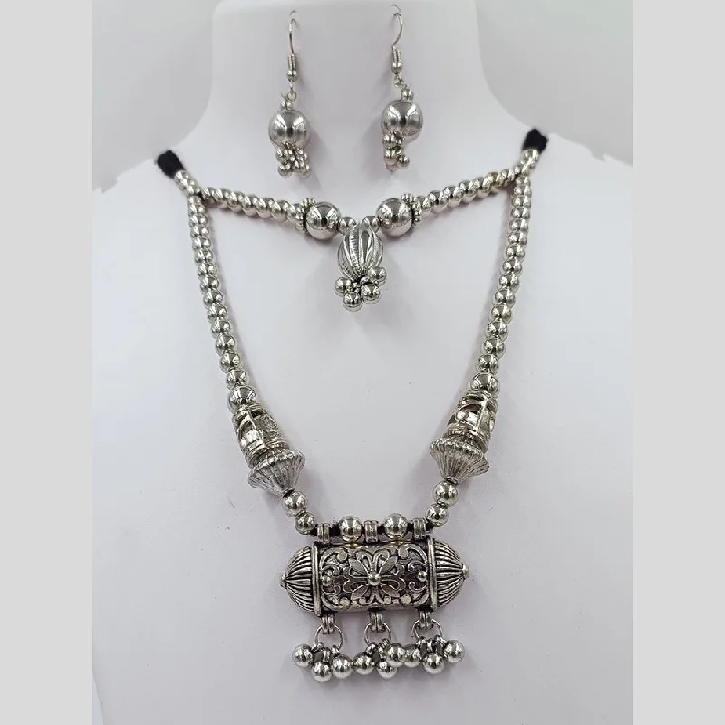 women's wedding necklaces-Kavita Art Oxidised Plated Necklace Set